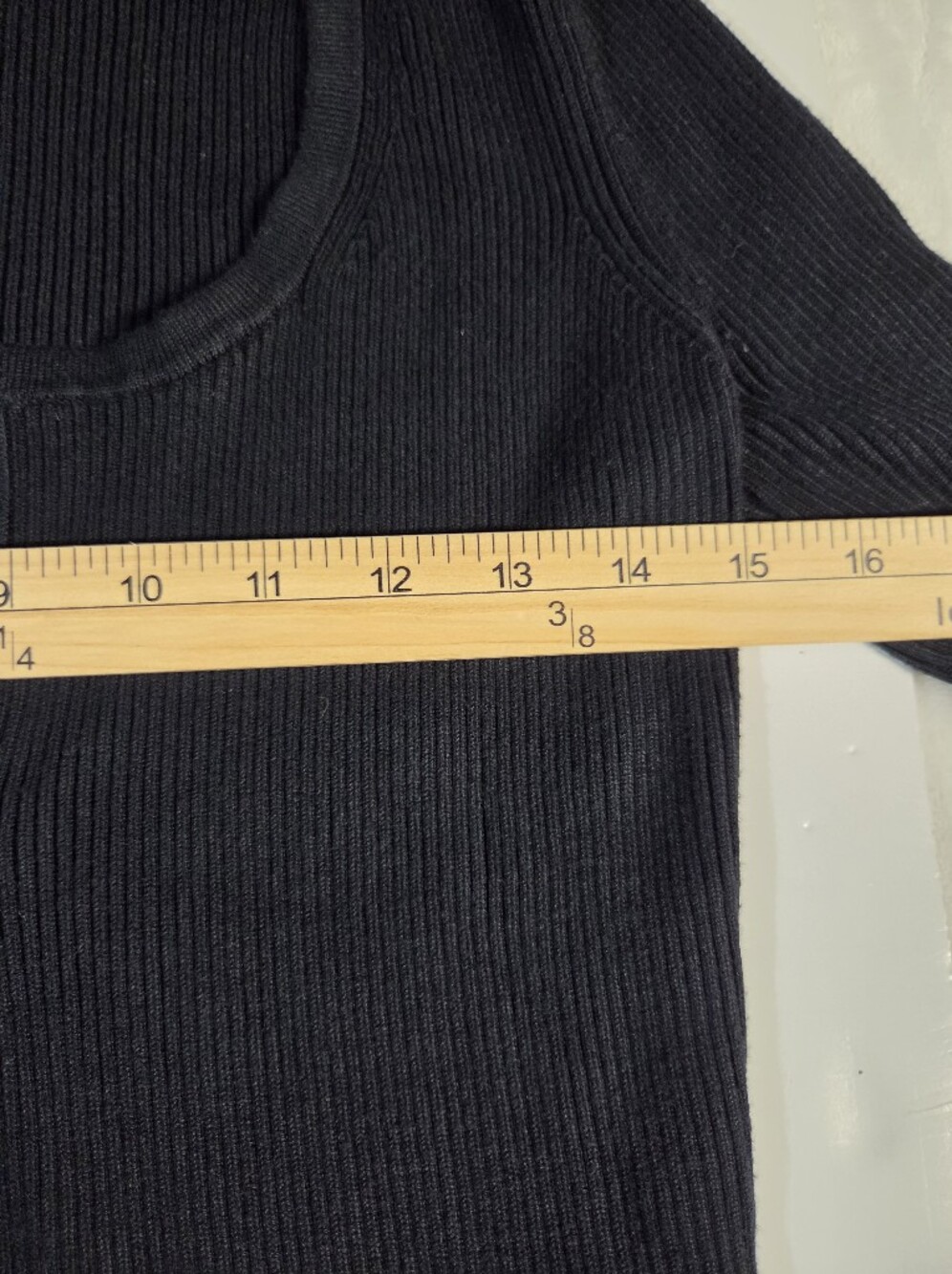 Abercrombie & Fitch Black Ribbed Tie-Front Cardigan - Picture 4 of 9